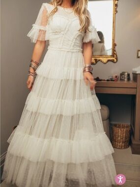 Ivy City Co White Tiered Tulle Maxi Dress